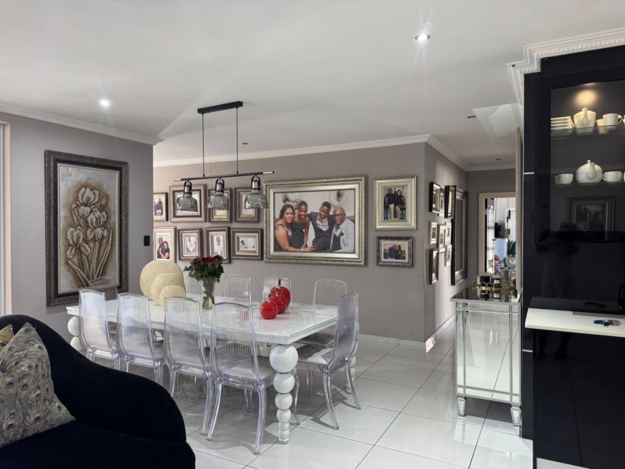 4 Bedroom Property for Sale in Gonubie Eastern Cape